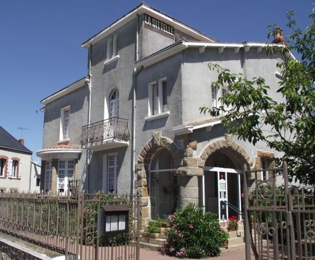 Aizenay Logement De La Sittelle מראה חיצוני תמונה